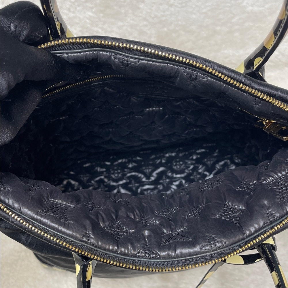 Louis Vuitton x Yayoi Kusama Nylon Monogram Lockit MM Limited Edition Tote Bag - Picture 11 of 16